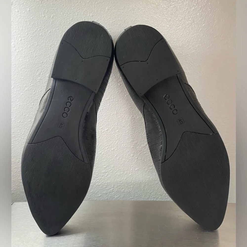 ECCO ..Elegant Black Women's Flats - Picture 5 of 16